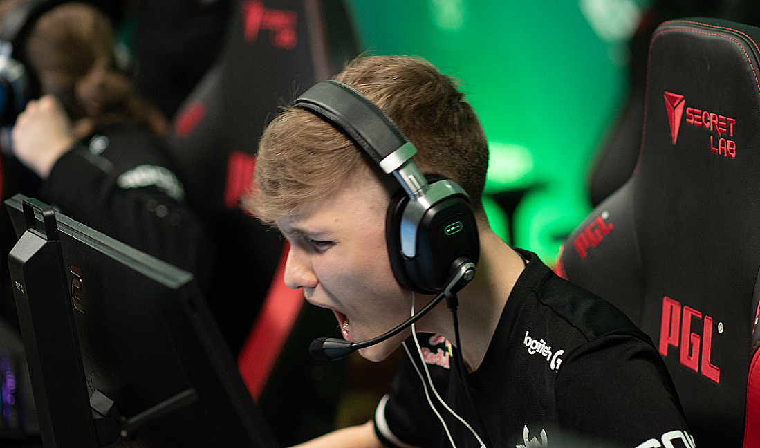 M0nesy cloud9