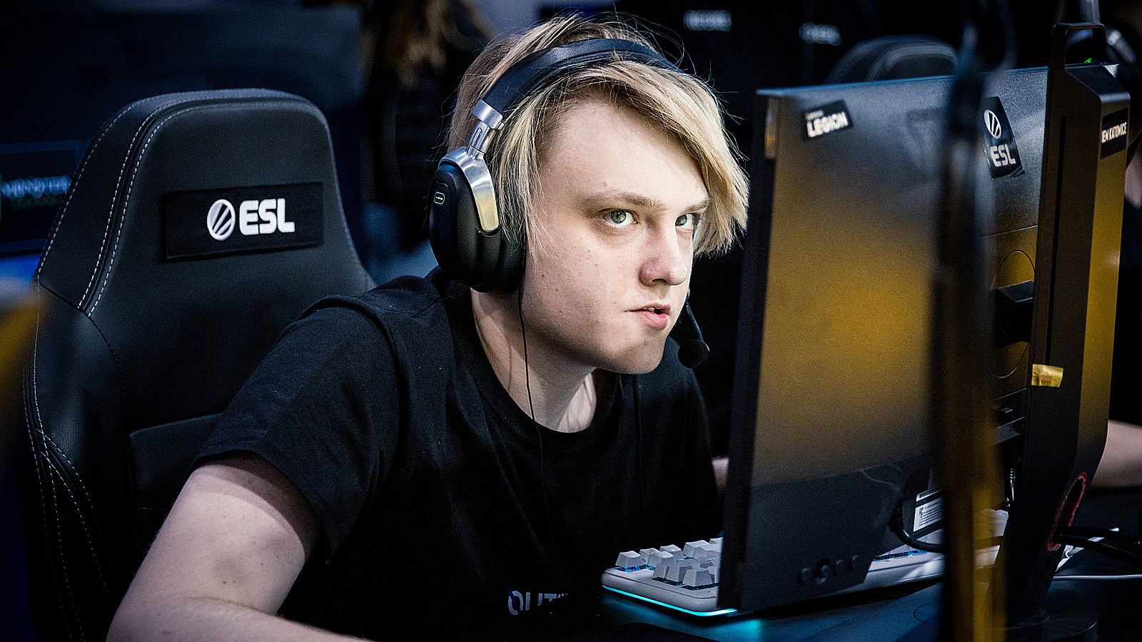 Li ca cs n k. Scream cs go 2022. Электронно графическая схема строения атома. Konfig cs go про игрок. Легенда стример.