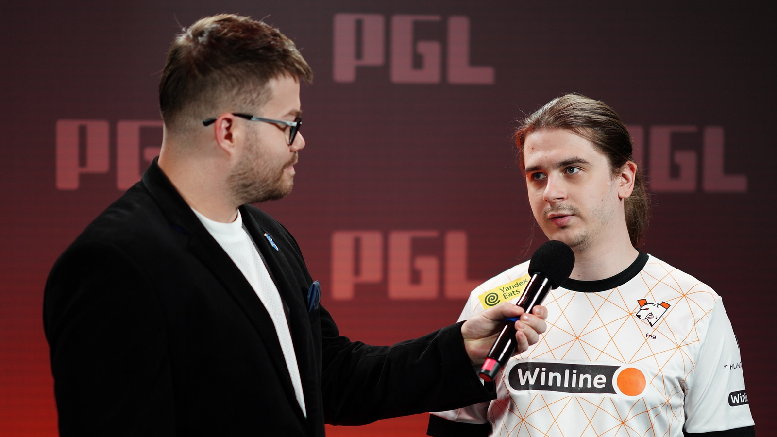 Fng рассказал, из-за чего Virtus.pro проиграла 9Pandas в квалификации на  TI13. Новости Dota 2