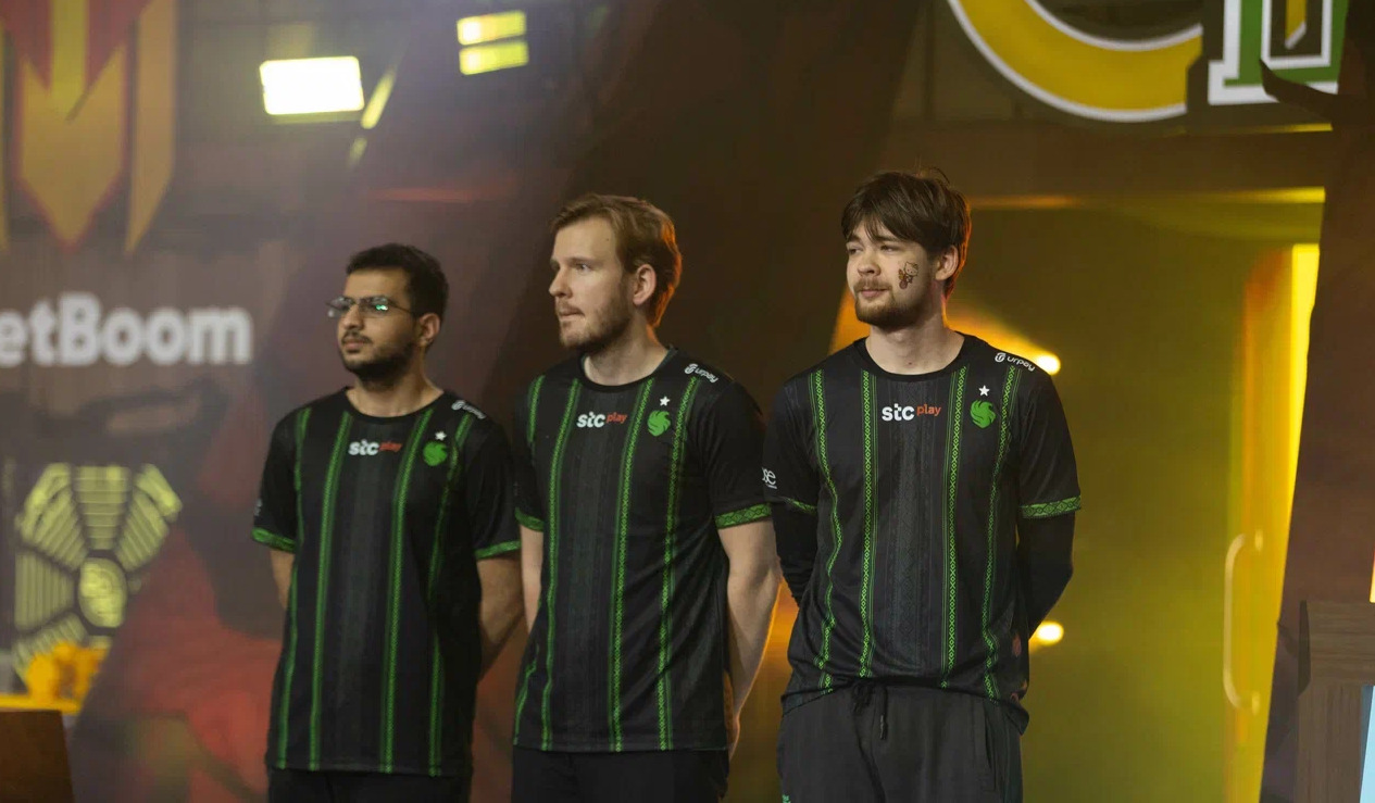 Team спирит. Team spirit falcons dota 2. Team falcons состав. Mira dota 2 team spirit. Тим спирит интернешнл 2023.